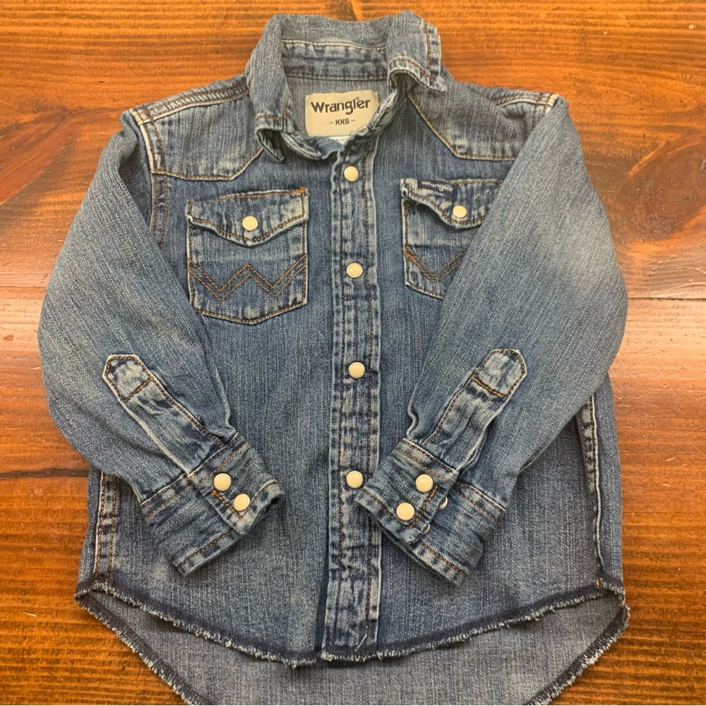Wrangler Pearl Button Down XXS